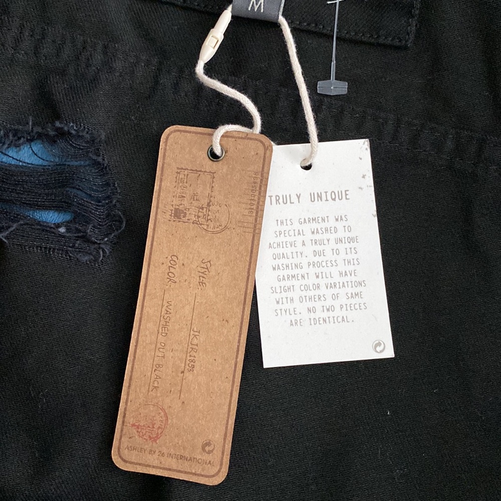 Distressed black jacket - Picture 7 of 7